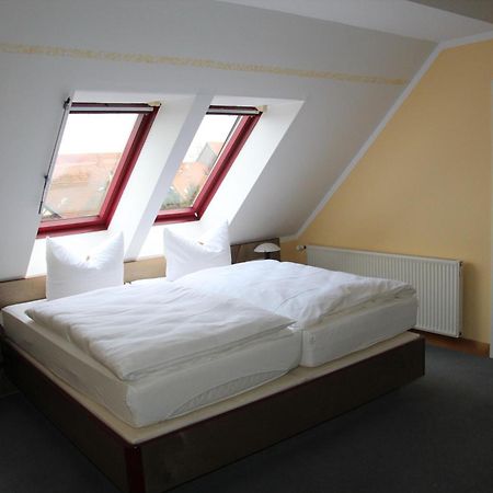 Hotel Reutterhaus Gardelegen Quarto foto